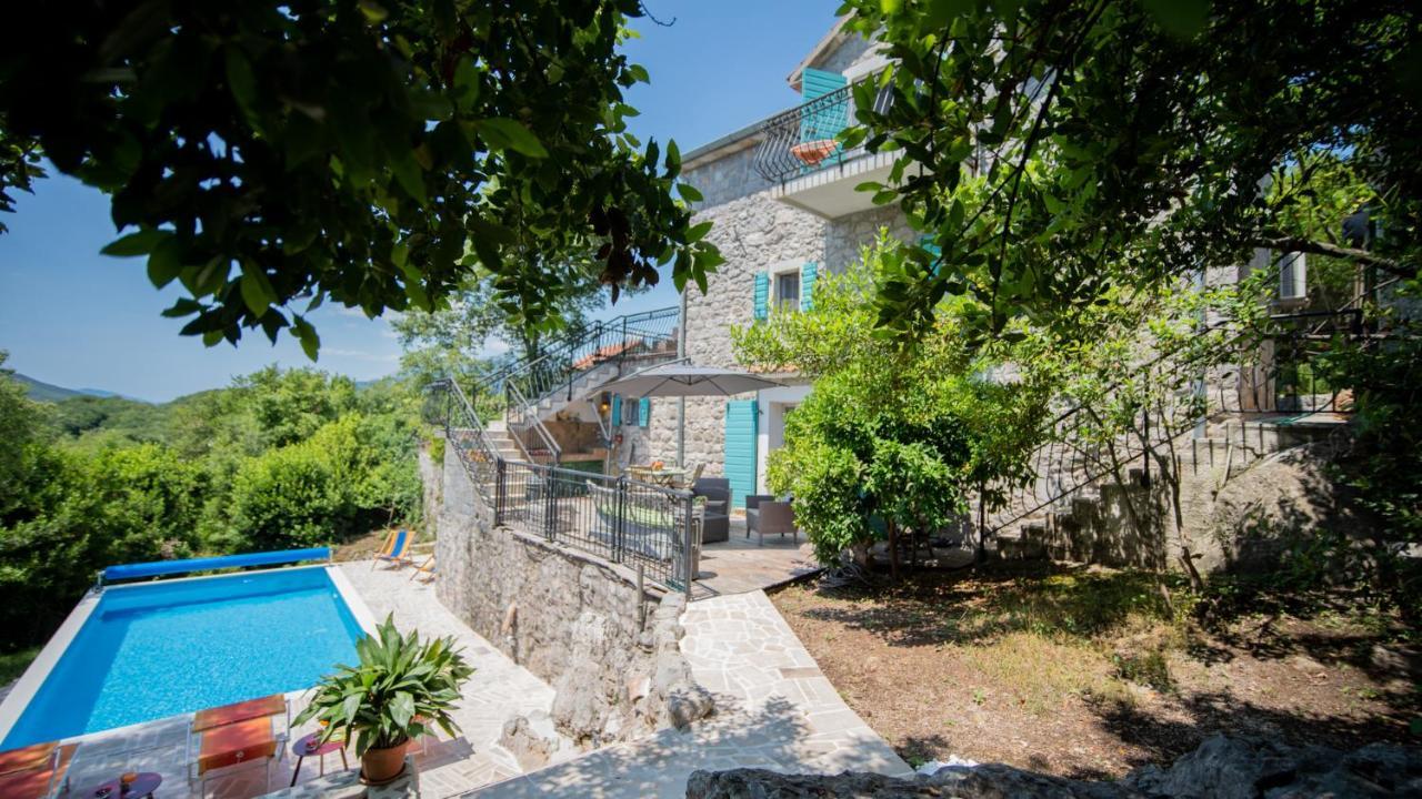Villa Toscana With A Pool Tivat Exterior foto