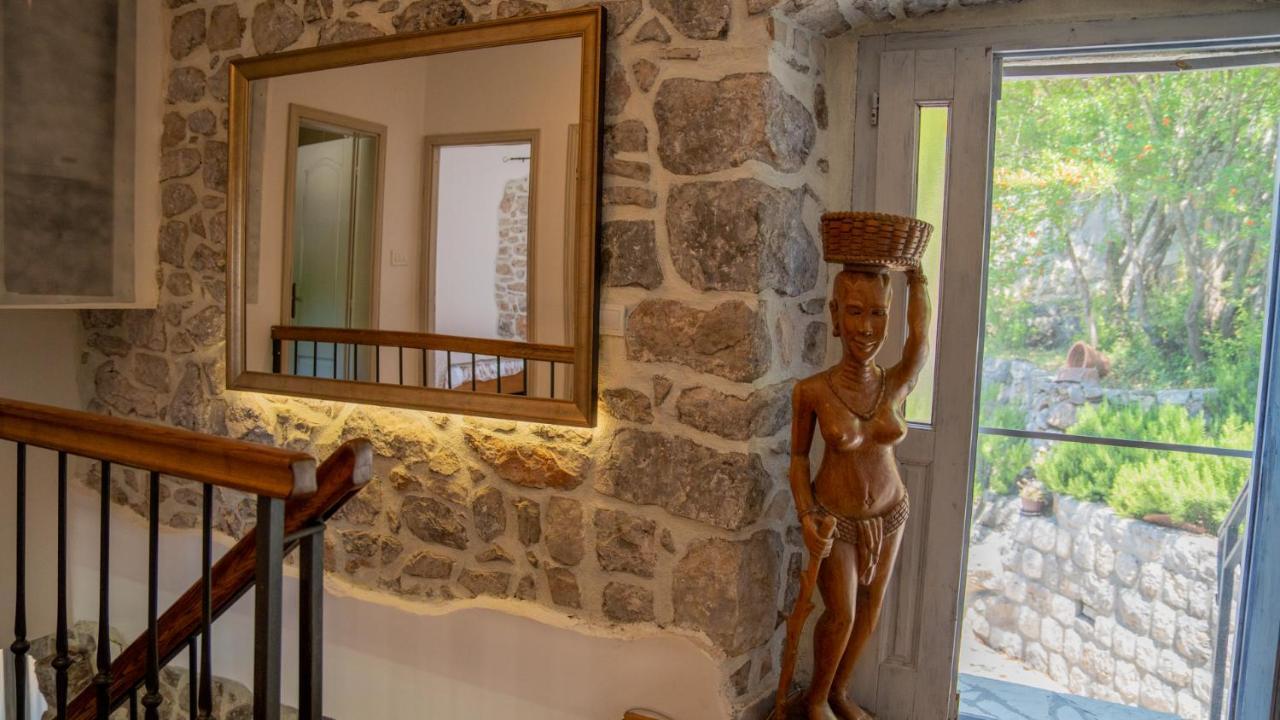 Villa Toscana With A Pool Tivat Exterior foto
